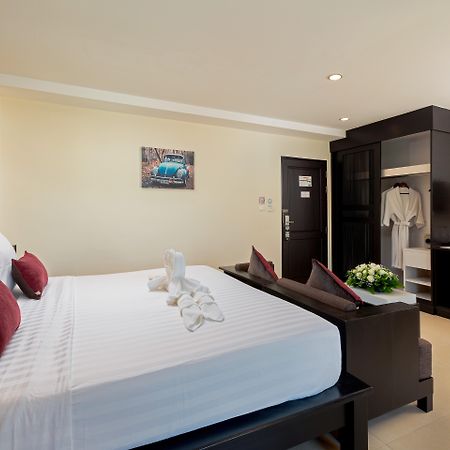 Baramee Resortel Patong Exterior foto