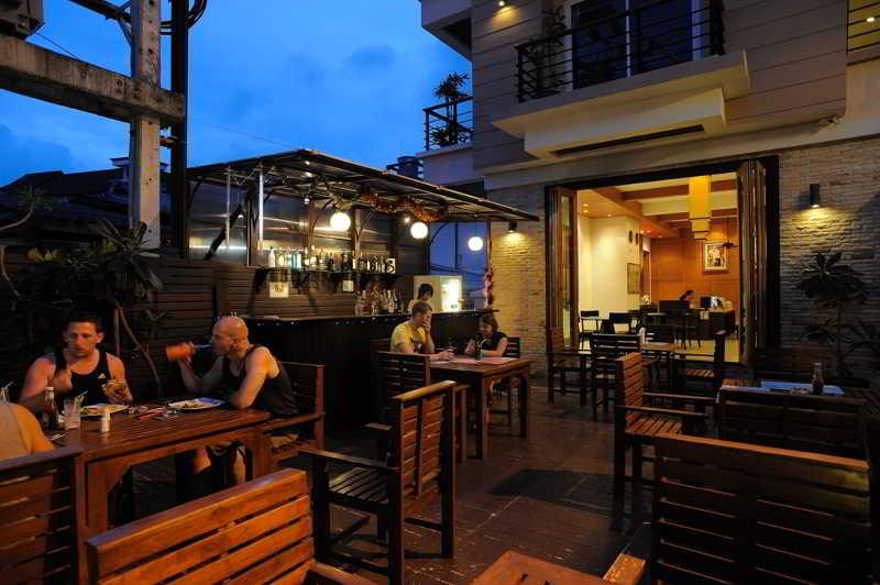 Baramee Resortel Patong Exterior foto