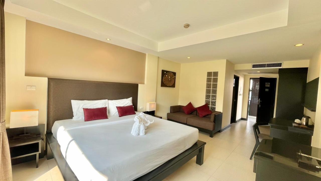 Baramee Resortel Patong Exterior foto