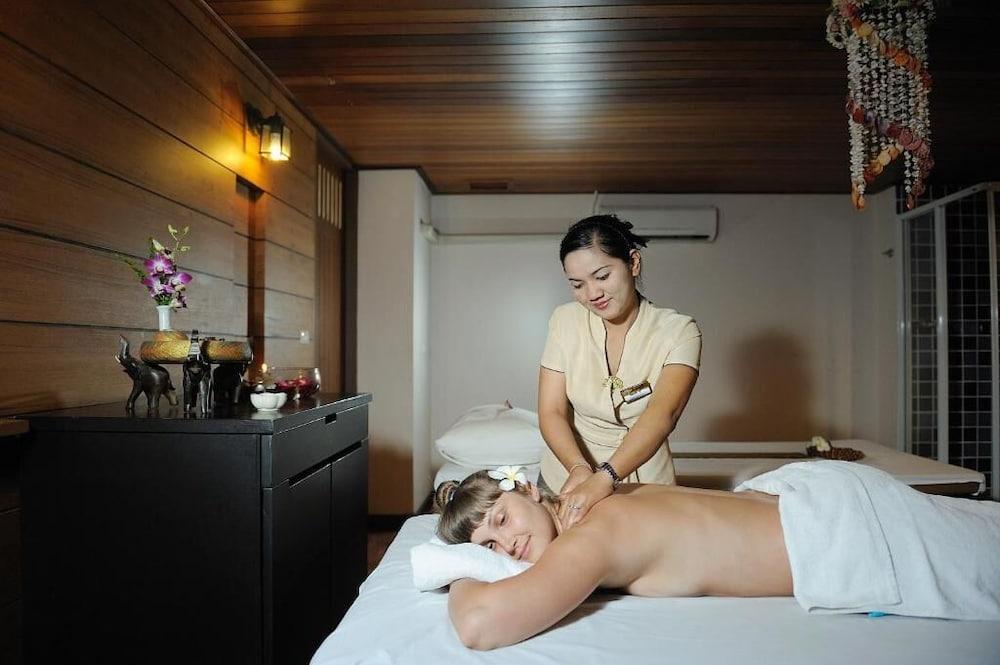 Baramee Resortel Patong Exterior foto