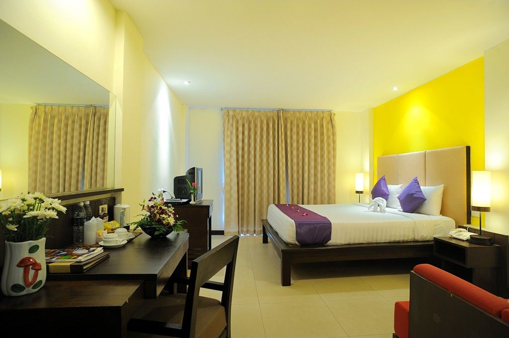 Baramee Resortel Patong Exterior foto
