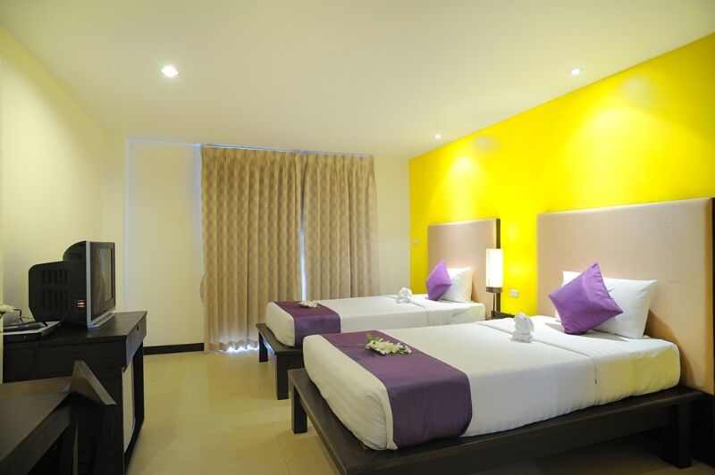 Baramee Resortel Patong Exterior foto